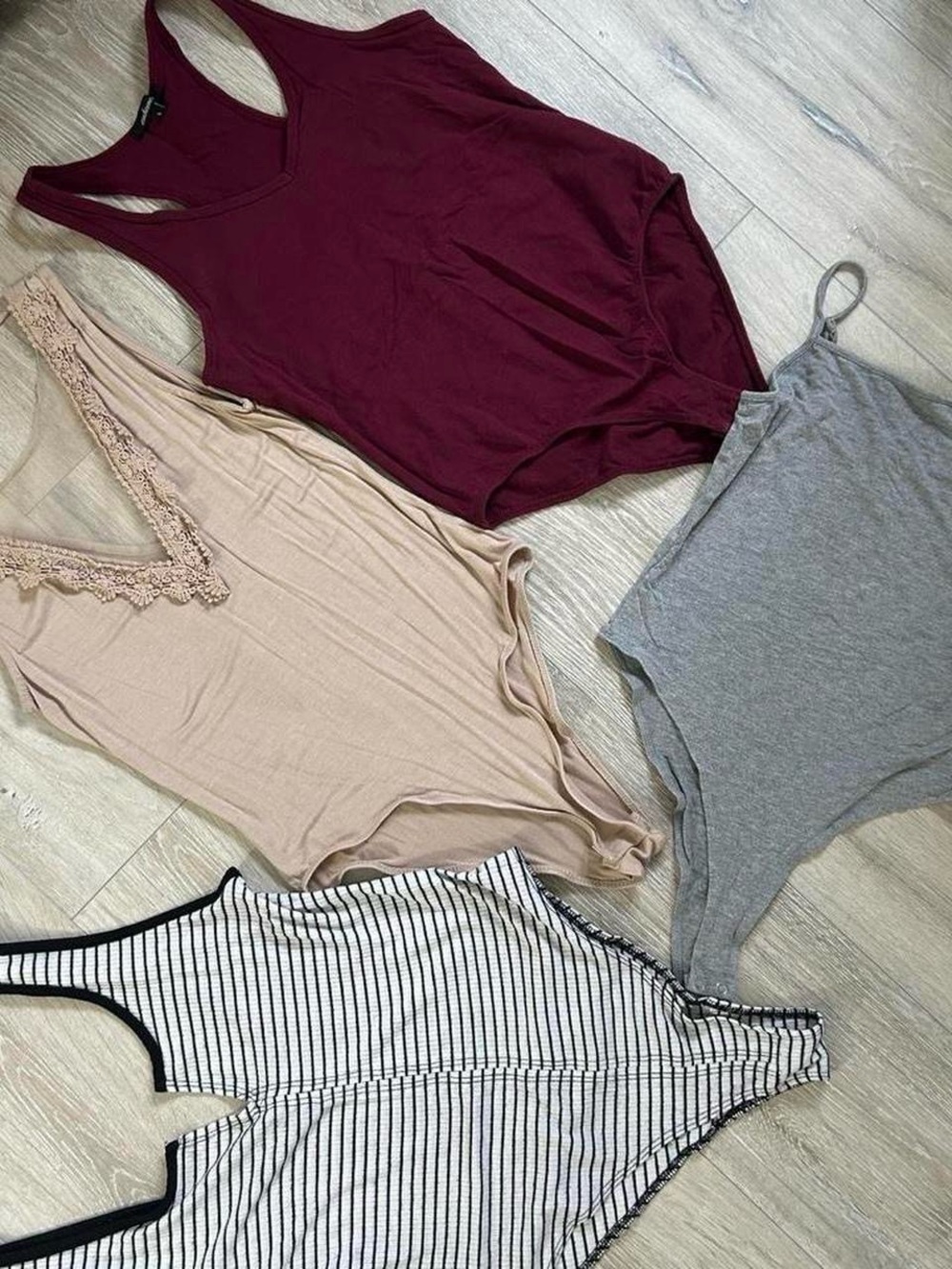 Bundle of 4 Women's Racerback Bodysuit Stretch Tank Size L